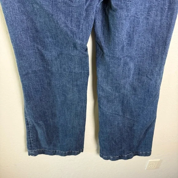 & Other Stories High Rise Flare Patch Pocket Jeans Medium Wash Size 29 - Picture 7 of 16
